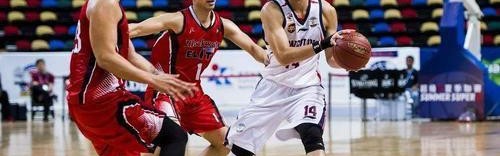  广州龙狮防守反击，爆冷击败浙江广厦队