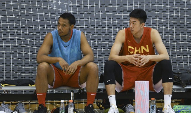  升降级附加赛打响，悬崖边的终极较量