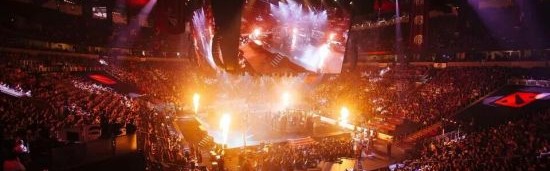  电竞舞台群星璀璨演绎精彩对决