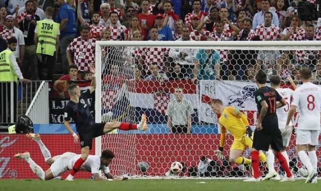  丘里奇克罗地亚火炮，多哈公开赛决胜盘惊险取胜