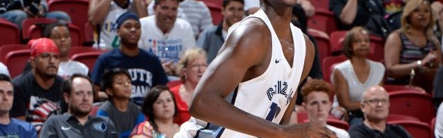  贾伦杰克逊攻防一体灰熊击败掘金