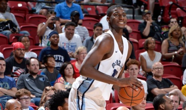  贾伦杰克逊攻防一体灰熊击败掘金