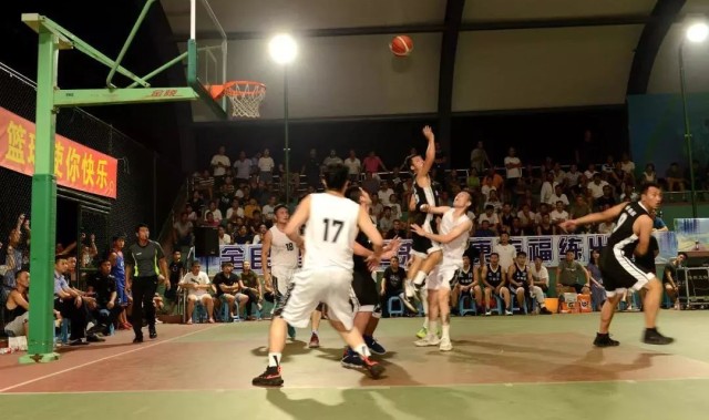  城市业余联赛圆满结束，民间高手上演精彩攻防大战  