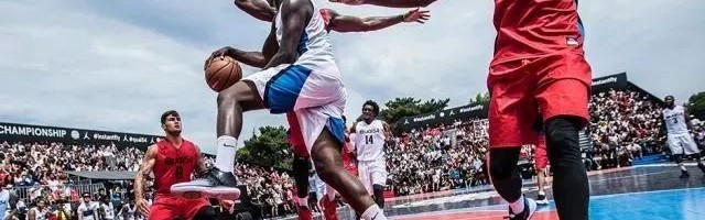  街头篮球争霸赛，民间高手上演扣篮盛宴