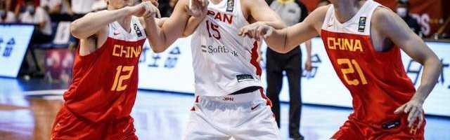  男篮亚洲杯预选赛，中国队完胜伊朗