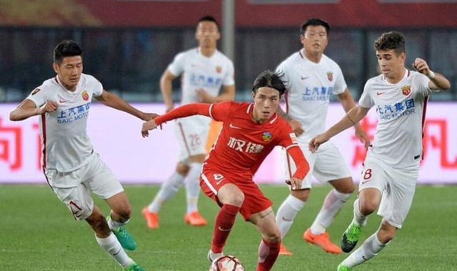  足协新政初显成效，年轻阵容崭露头角