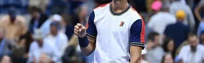  阿尔卡拉斯青春风暴，温网决赛创历史佳绩