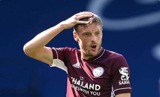 草根球队逆袭传奇,业余选手击败职业劲旅 草根球队逆袭传奇,业余选手击败职业劲旅