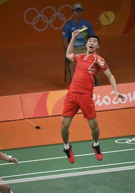 张帅双打搭档换新面孔,默契配合闯入法网八强 张帅双打搭档换新面孔,默契配合闯入法网八强