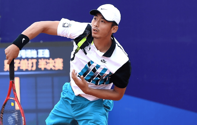  深圳挑战赛决出冠军，中国选手吴易昺斩获赛季首冠  